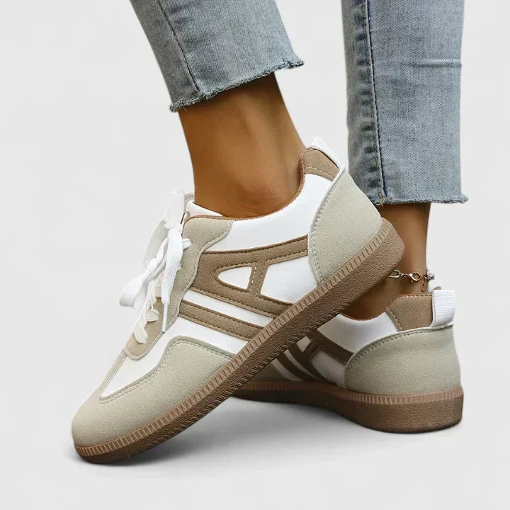 Delyziah | Støttende Sneakers