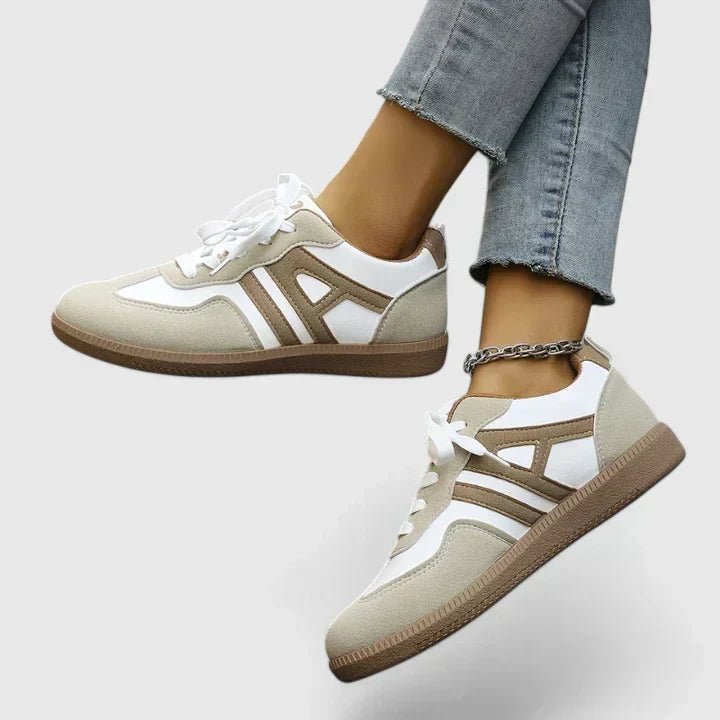 Delyziah | Støttende Sneakers