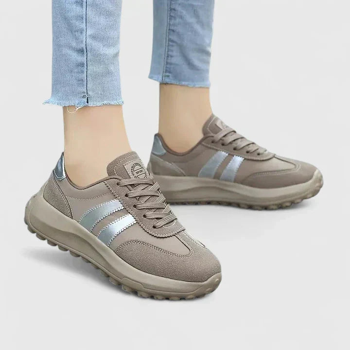 Anzhelynna | Fodvenlige Sneakers